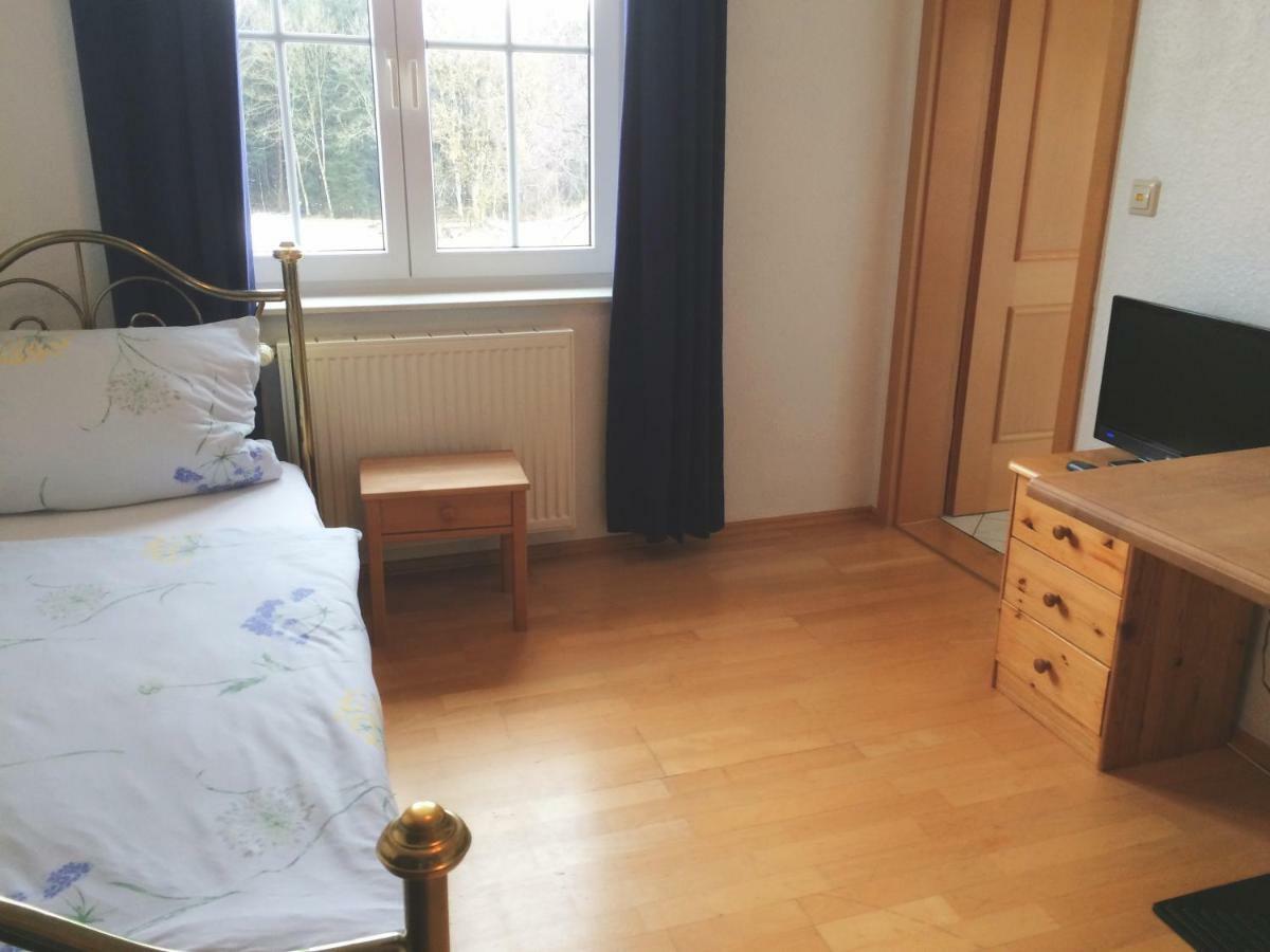 Fuchsenlohe Hotel Schlier Екстериор снимка